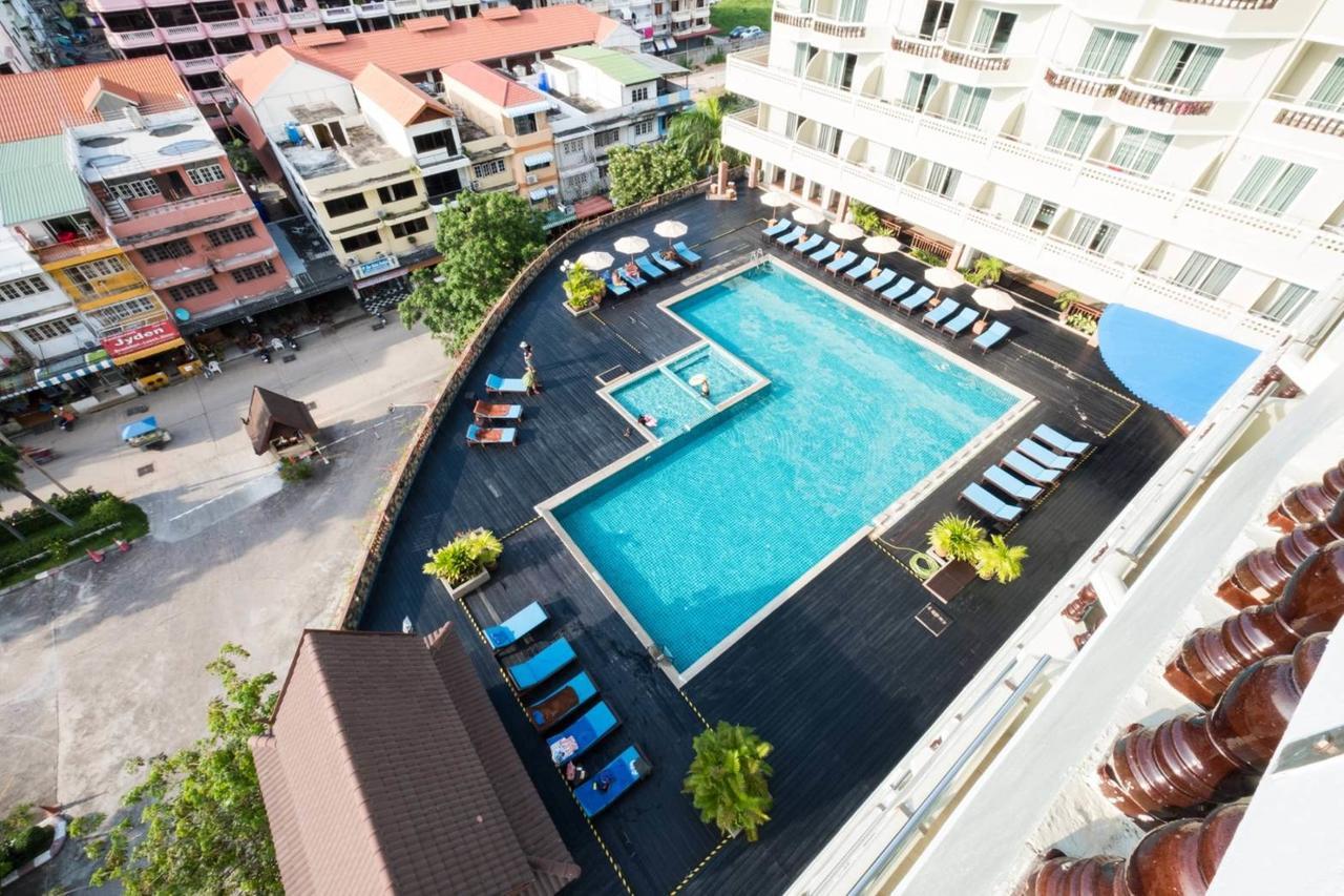 Jomtien thani hotel. Джомтьен Тани отель Паттайя. Jomtien Thani Hotel Pattaya 4. Jomtien Thani Hotel 3. Jomtien Thani 3* Джомтьен, Паттайя, 15.